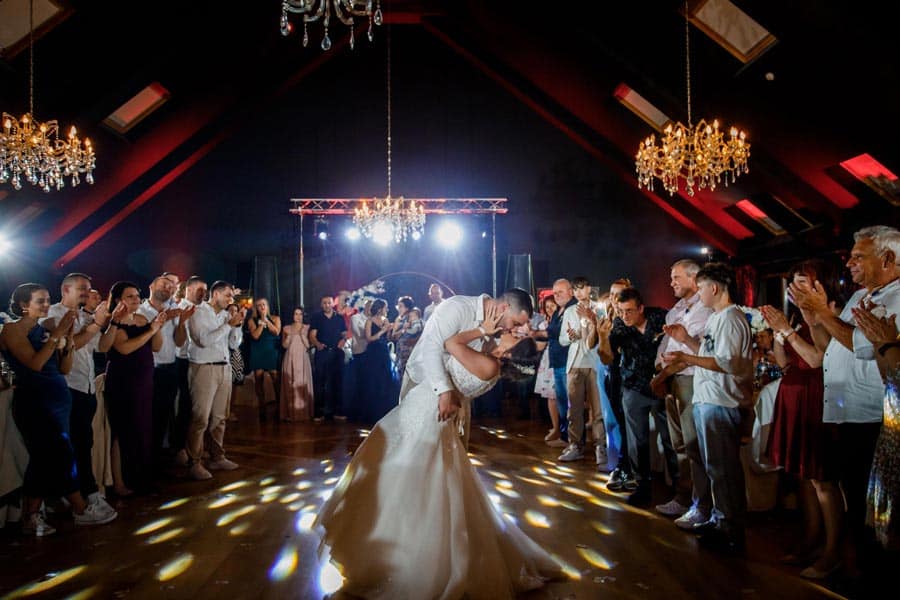 Сватбен фотограф Варна