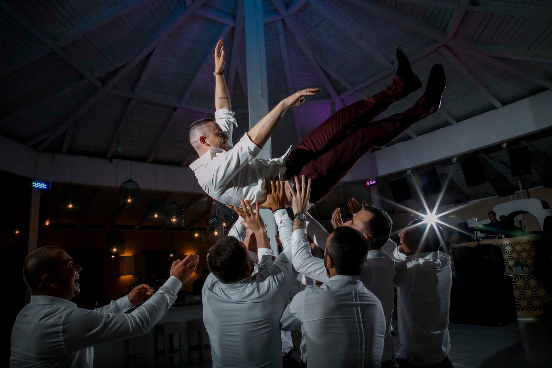 Сватбен фотограф Варна