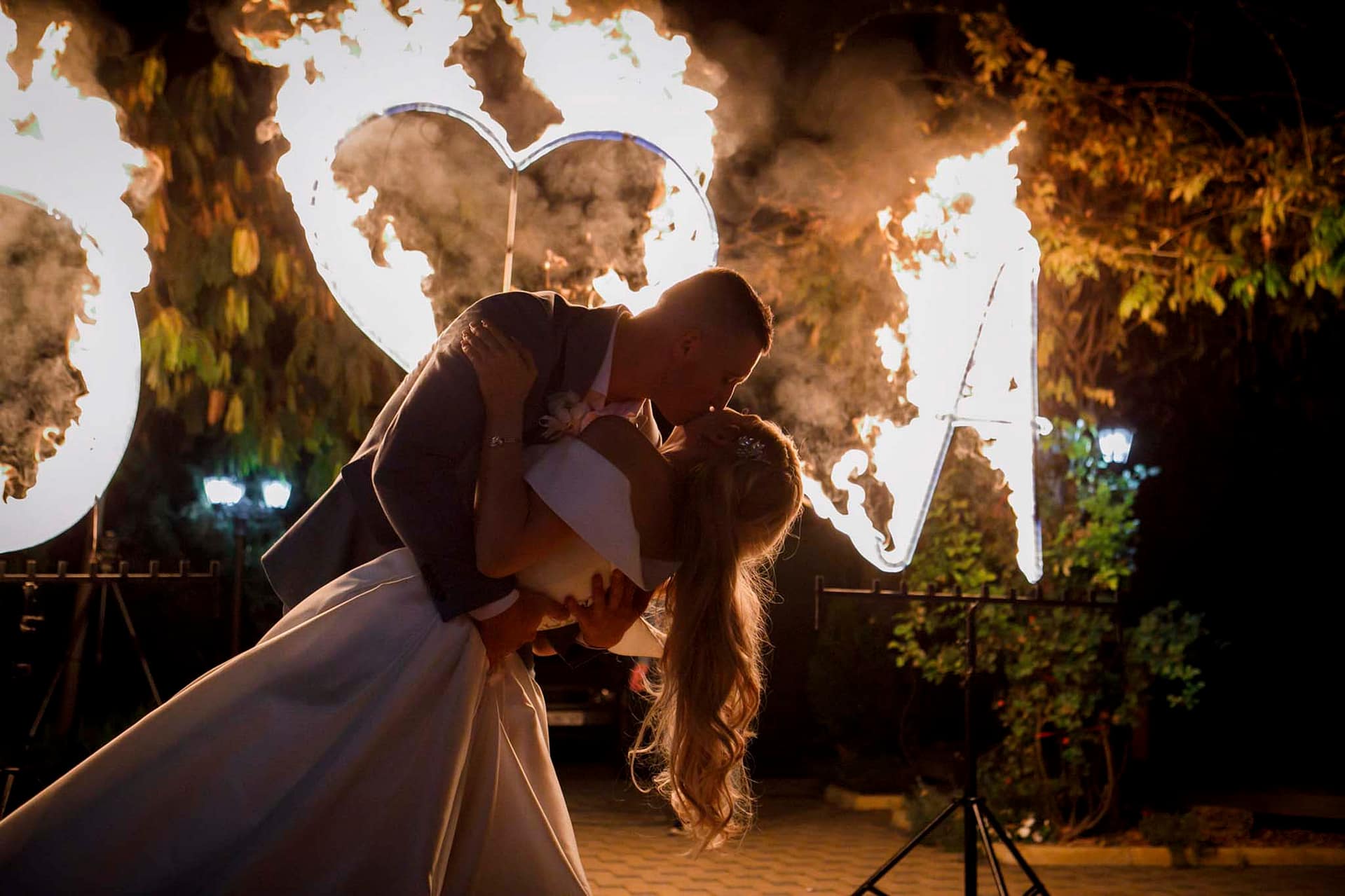 Сватбен фотограф Варна