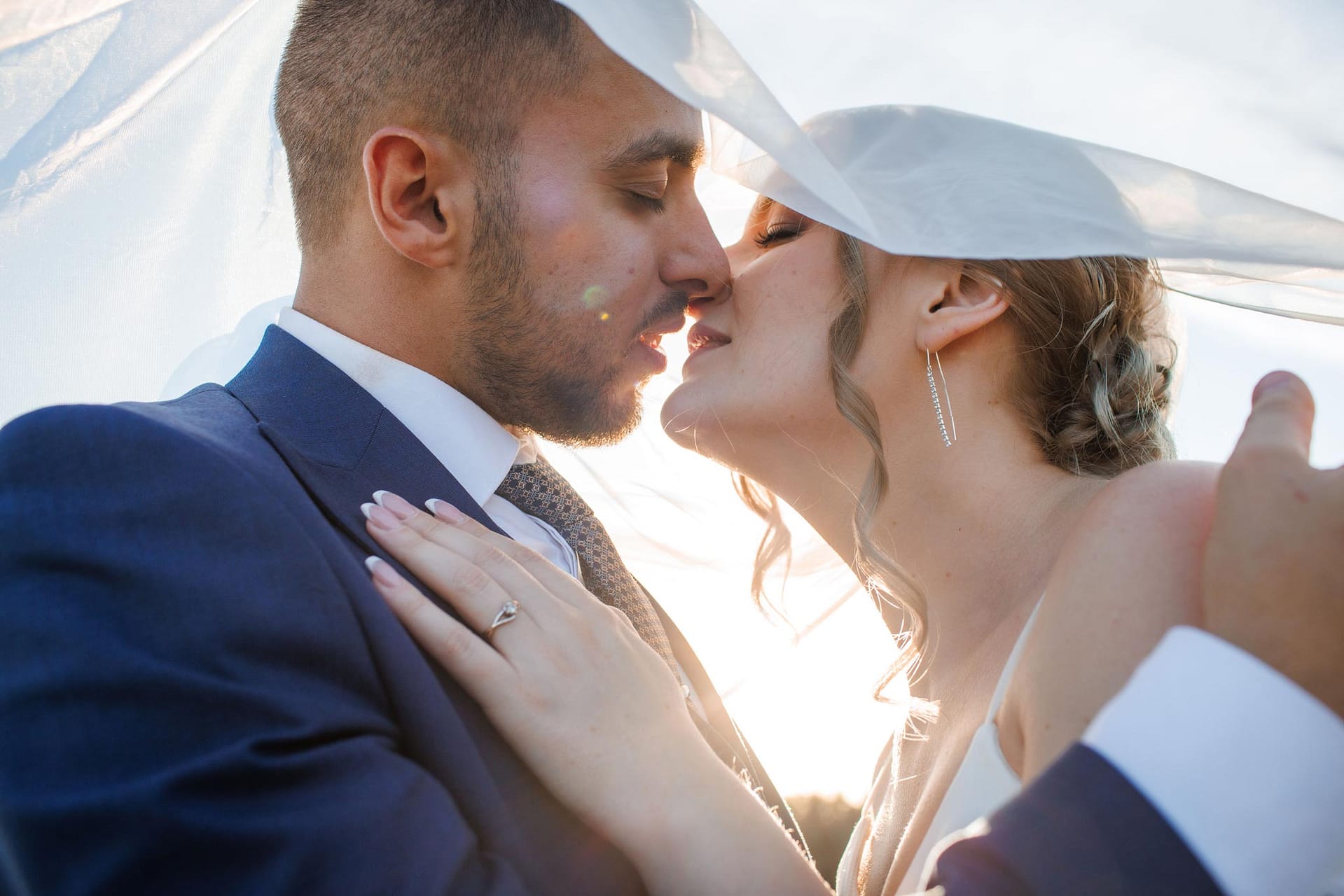 Сватбен фотограф Варна