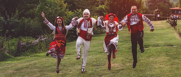 Българска фолклорна сватба, сватбен фотограф Балин Балев